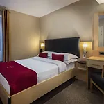 Academy Plaza Otel