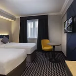 Academy Plaza Hotel