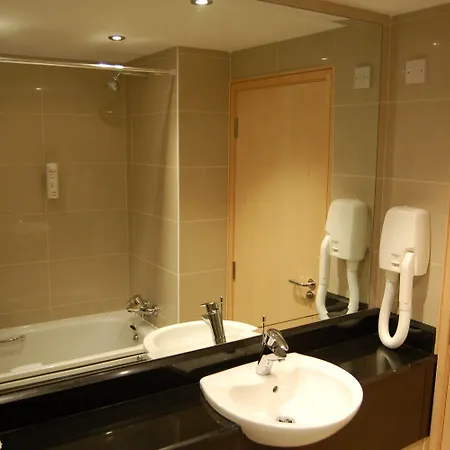 فندق أكاديمي بلازا