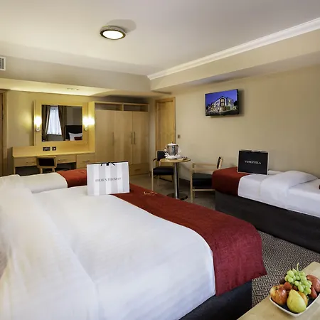 فندق أكاديمي بلازا