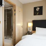 Academy Plaza Hotel