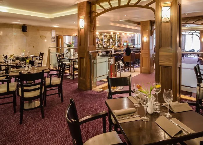 Szálloda Academy Plaza